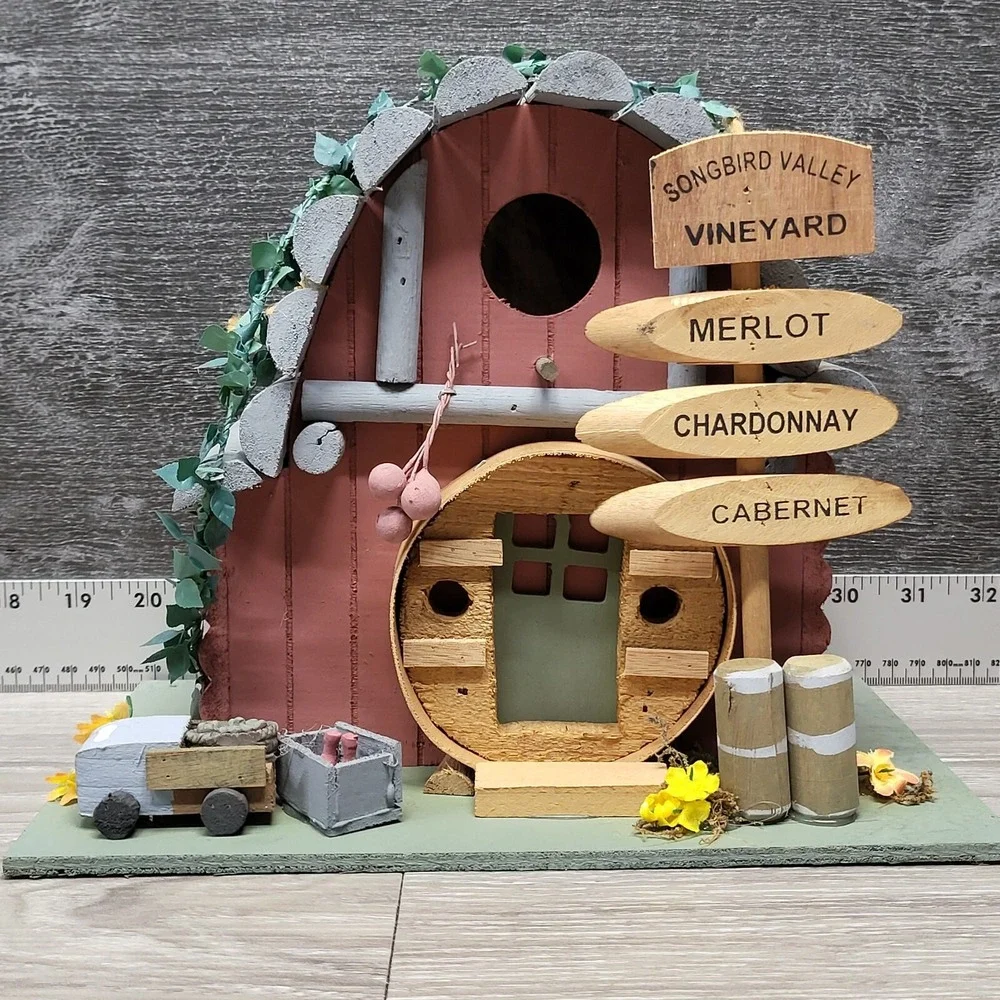 Vineyard Vintage Winery Birdhouse 10.75x6.75x8.5‎